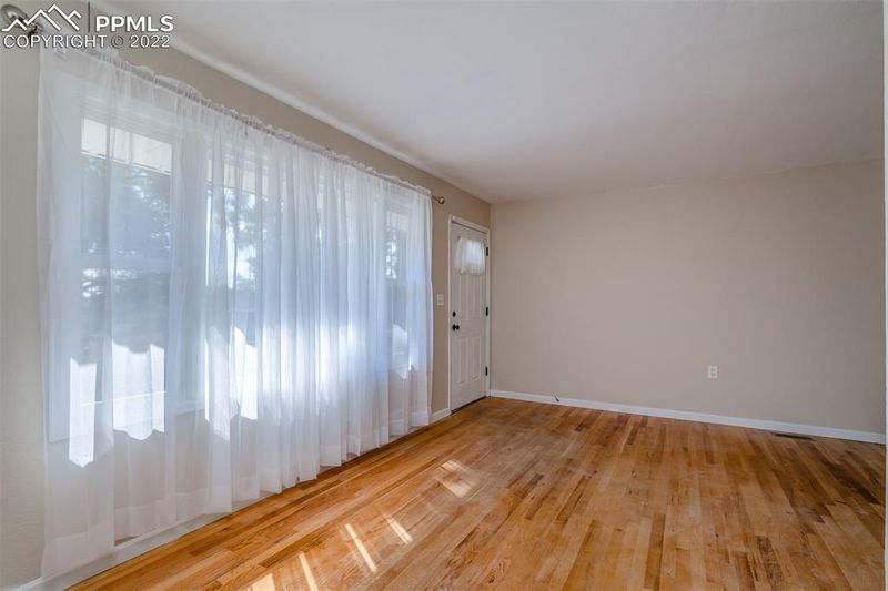 1320 N Cooper Ave, Colorado Springs, CO 80905