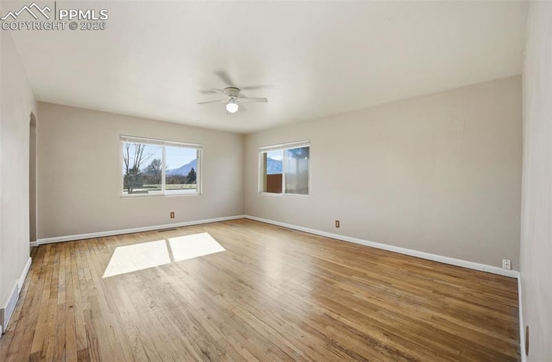 1320 Fountain Blvd, Colorado Springs, CO 80909