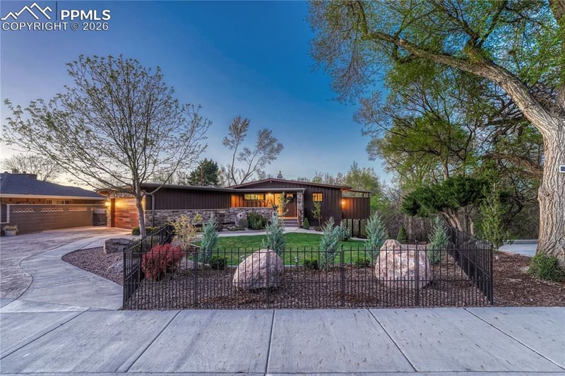 1321 W Abriendo Ave, Pueblo, CO 81004