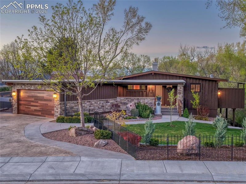 1321 W Abriendo Ave, Pueblo, CO 81004
