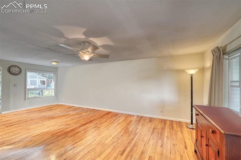 1322 Edith Ln, Colorado Springs, CO 80909