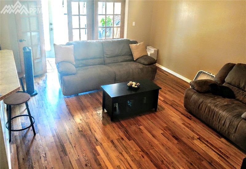 1322 Server Dr, Colorado Springs, CO 80910