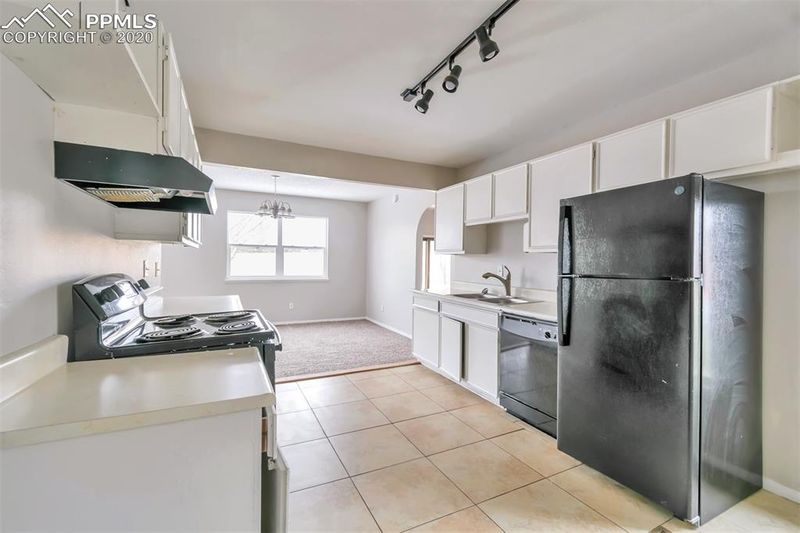 1323 Rushmore Dr, Colorado Springs, CO 80910