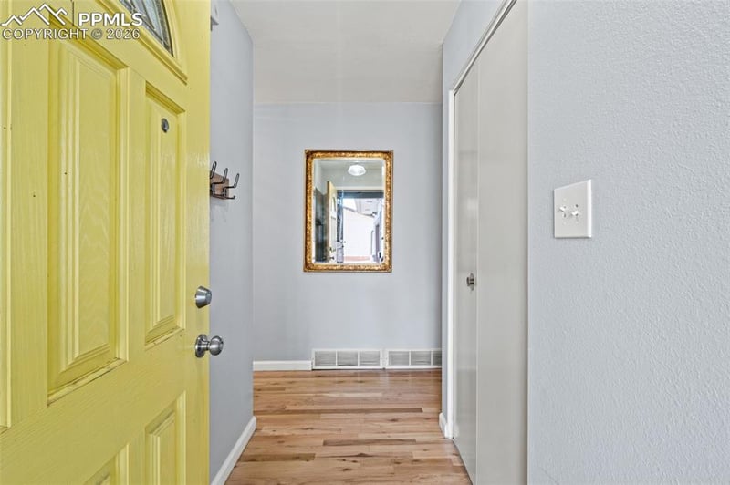 1323 Server Dr, Colorado Springs, CO 80910