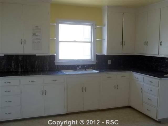 1323 West St, Pueblo, CO 81003