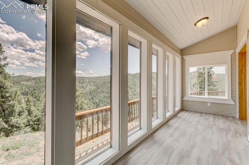 13237 Deer Ridge Way, Larkspur, CO 80118