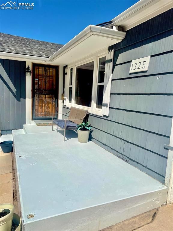 1325 Alexander Cir, Pueblo, CO 81001