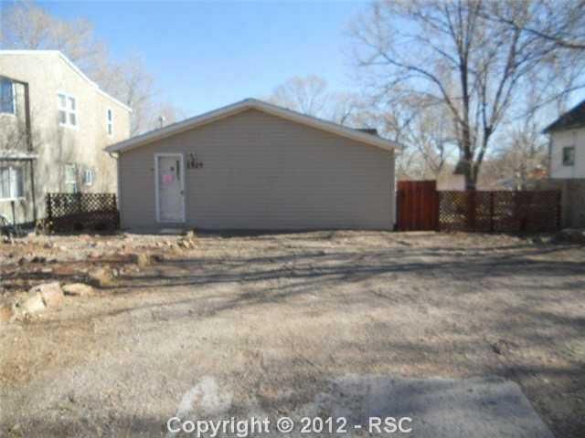 1325 Langmeyer St, Colorado Springs, CO 80904
