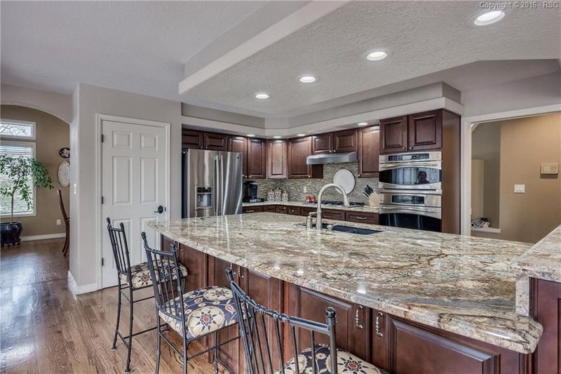 1325 Meadowlake Way, Monument, CO 80132