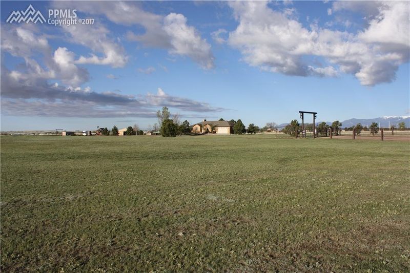 13255 Blue Gill Ln, Falcon, CO 80831