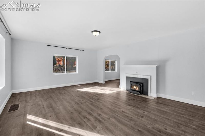 1326 W Cheyenne Rd, Colorado Springs, CO 80906