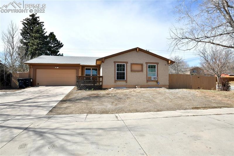 1326 Wynkoop Dr, Colorado Springs, CO 80909