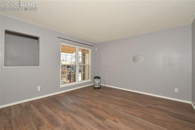 1326 Wynkoop Dr, Colorado Springs, CO 80909