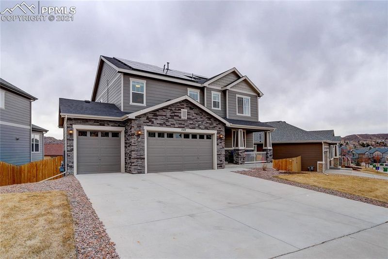 1327 Castle Creek Cir, Castle Rock, CO 80104