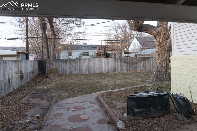 1327 Constitution Rd, Pueblo, CO 81001
