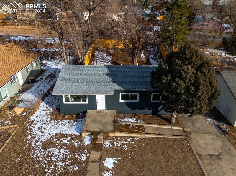 1329 N Circle Dr, Colorado Springs, CO 80909