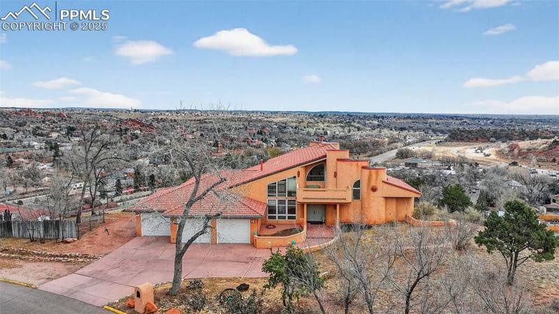 133 Crystal Hills Blvd, Manitou Springs, CO 80829