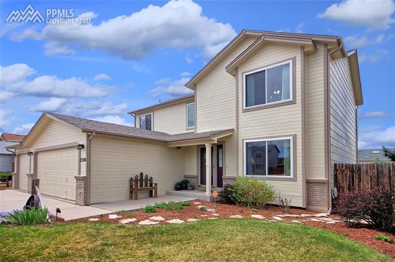 1330 Marsh Hawk Dr, Colorado Springs, CO 80911
