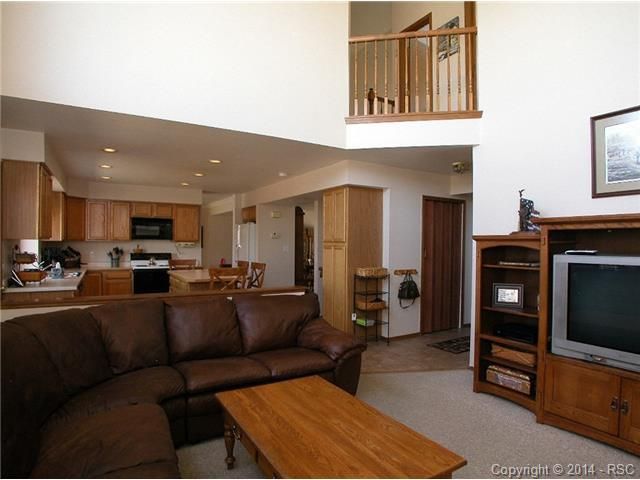 1330 Nutwood Dr, Colorado Springs, CO 80906