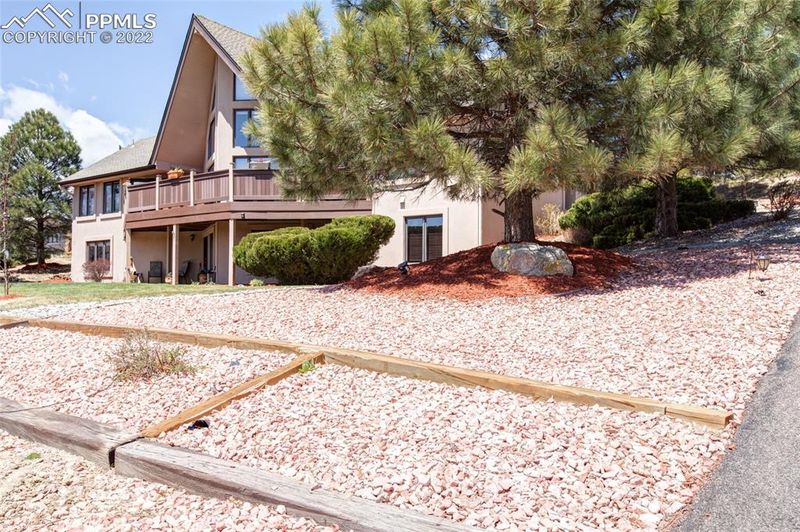 1330 S Park Dr, Monument, CO 80132