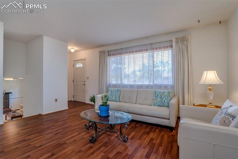 1330 Shenandoah Dr, Colorado Springs, CO 80910