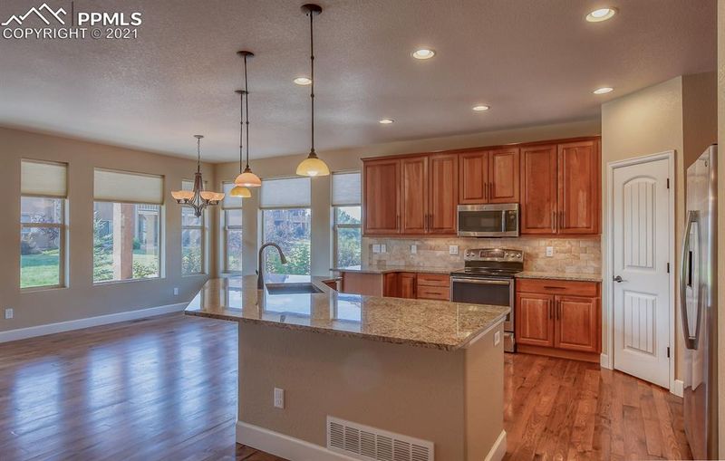 13301 Penfold Dr, Colorado Springs, CO 80921