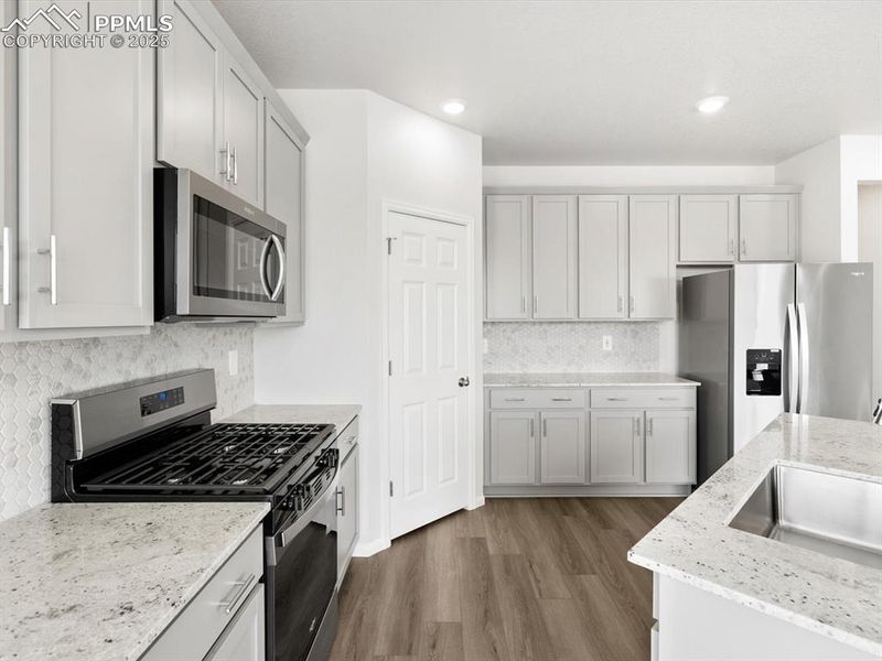 13302 Valley Peak Dr, Peyton, CO 80831