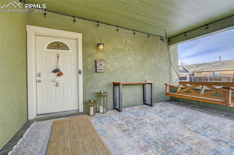 1332 Corona St, Colorado Springs, CO 80903