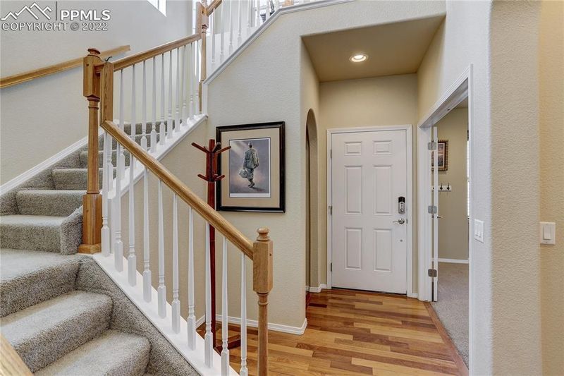 1333 Cresson Mine Dr, Colorado Springs, CO 80905