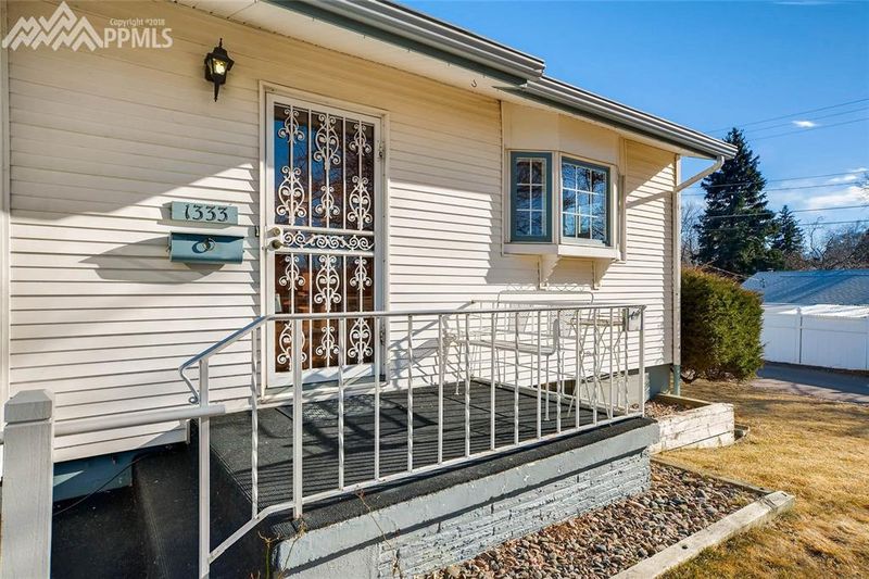 1333 Margo Ln, Colorado Springs, CO 80909
