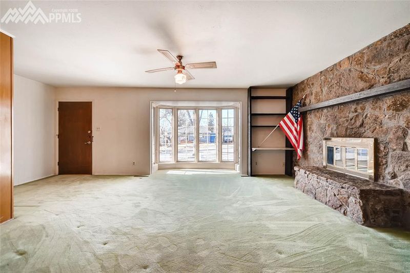 1333 Margo Ln, Colorado Springs, CO 80909