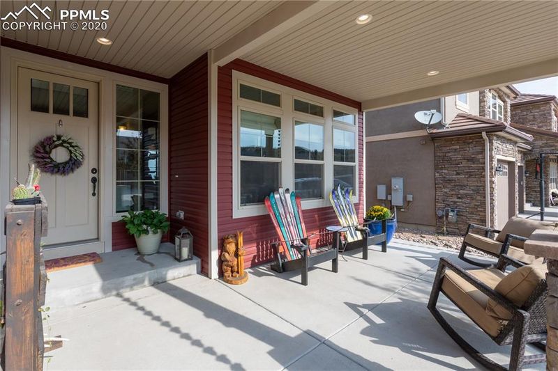 1335 Freedom Way, Castle Rock, CO 80109