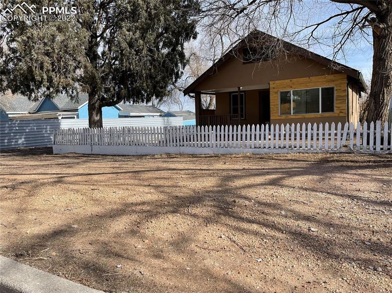 1337 S 25th St, Colorado Springs, CO 80904