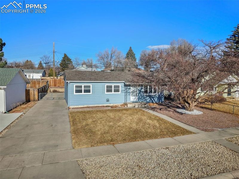 1338 Edith Ln, Colorado Springs, CO 80909