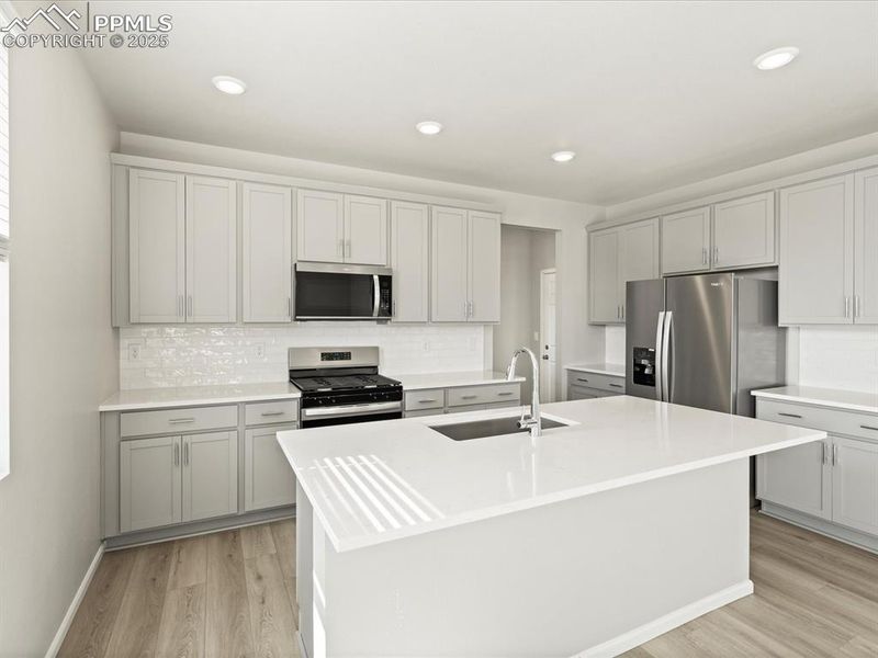 13399 Valley Peak Dr, Peyton, CO 80831