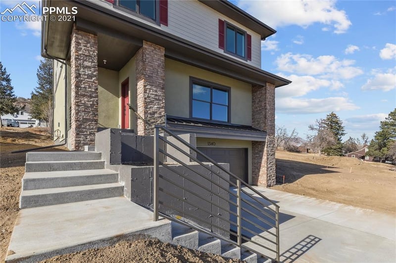 1340 Chestnut St, Colorado Springs, CO 80905