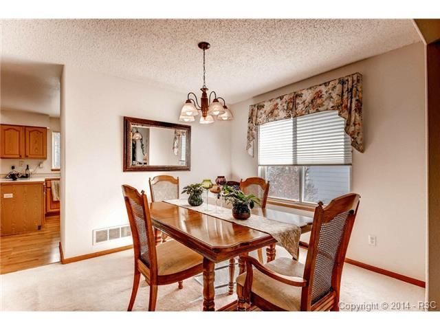 1340 Owl Ridge Dr, Colorado Springs, CO 80919