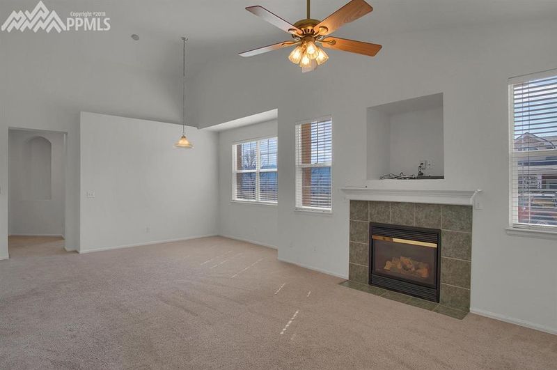 1343 Paula Cir, Monument, CO 80132