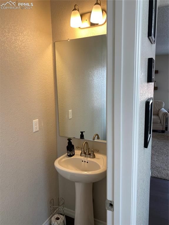 13440 Stone Valley Dr, Peyton, CO 80831