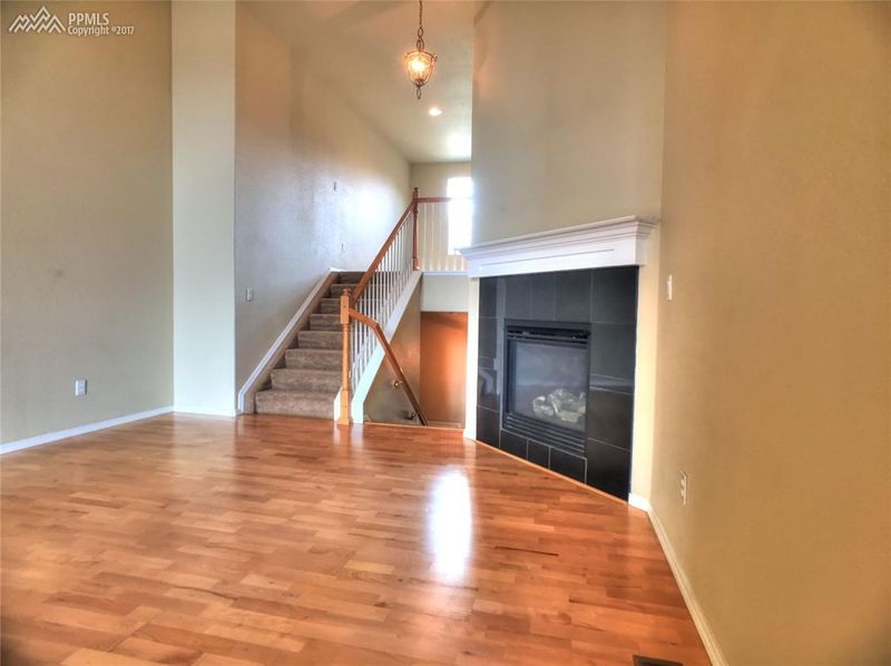135 S Raven Mine Dr, Colorado Springs, CO 80905
