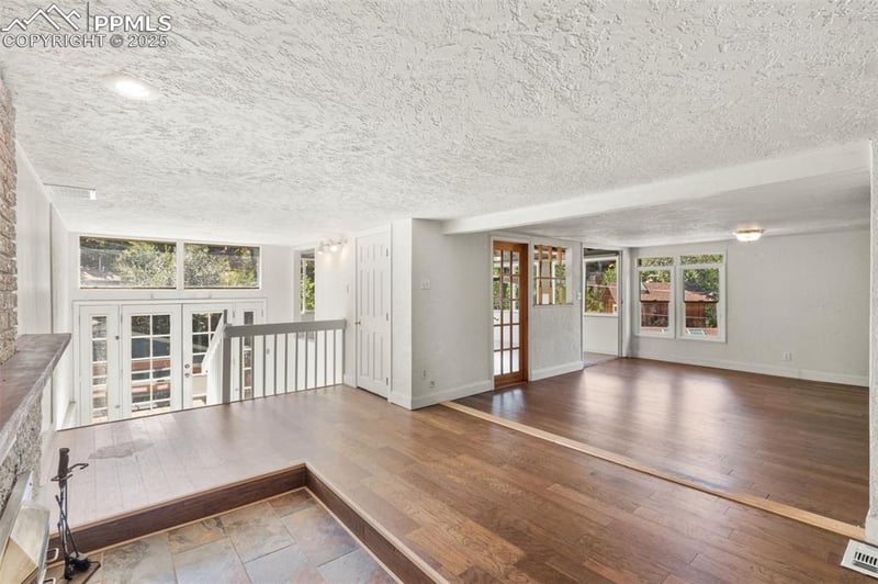 135 South Pa, Manitou Springs, CO 80829