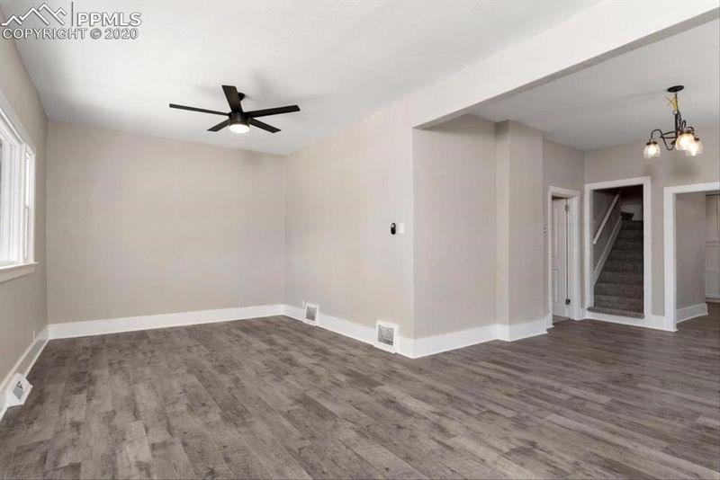 135 Vernon Pl, Pueblo, CO 81004