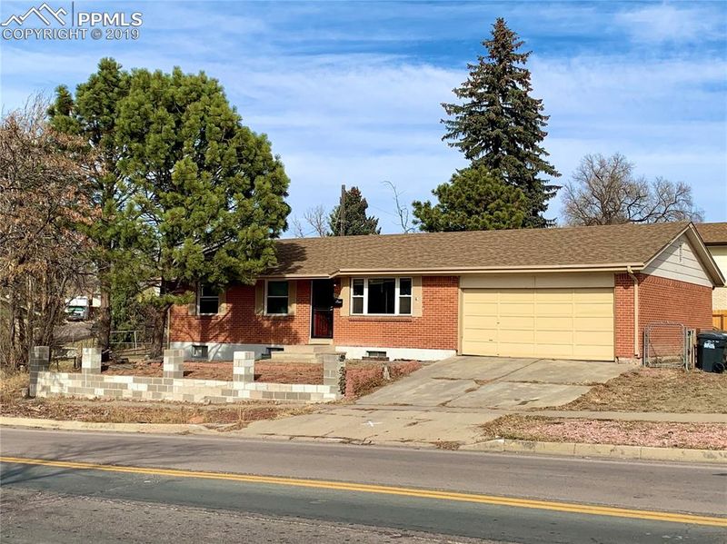 1350 Verde Dr, Colorado Springs, CO 80910