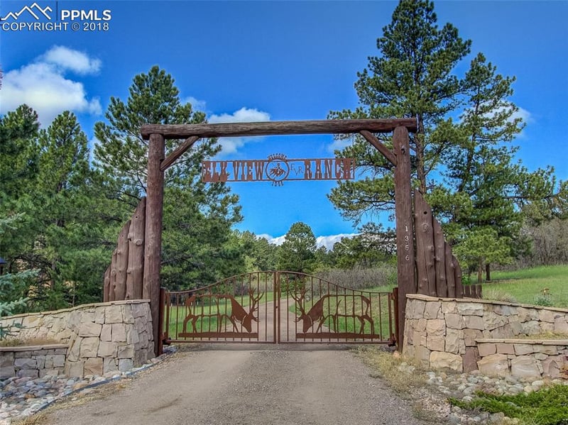 1356 Elk View Rd, Larkspur, CO 80118