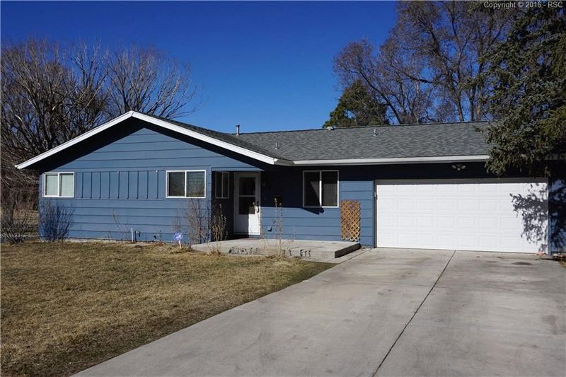 1358 Shenandoah Dr, Colorado Springs, CO 80910
