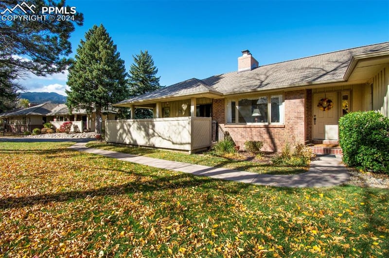 136 Miramar Dr, Colorado Springs, CO 80906