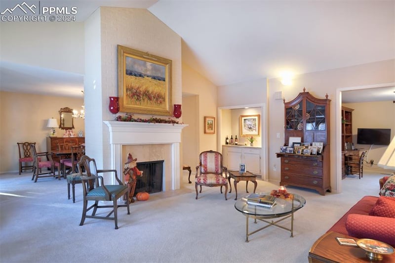 136 Miramar Dr, Colorado Springs, CO 80906