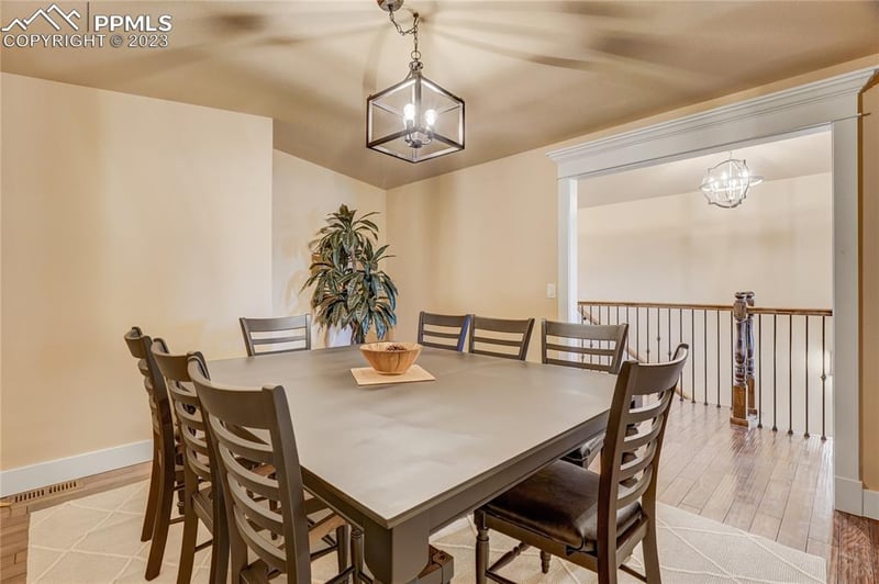 136 Star View Cir, Palmer Lake, CO 80133
