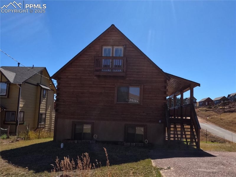 136 Thurlow Ave, Cripple Creek, CO 80813