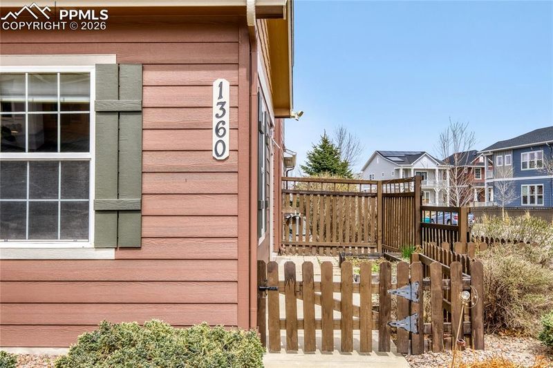 1360 Gold Hill Mesa Dr, Colorado Springs, CO 80905